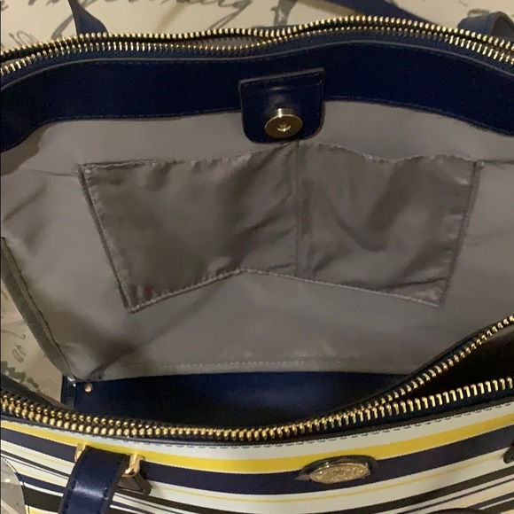 Anne Klein Tote - Picture 6 of 8